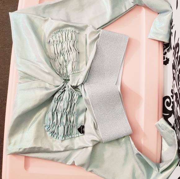 Cute Booty Lounge Leggings - Picture 8 of 14